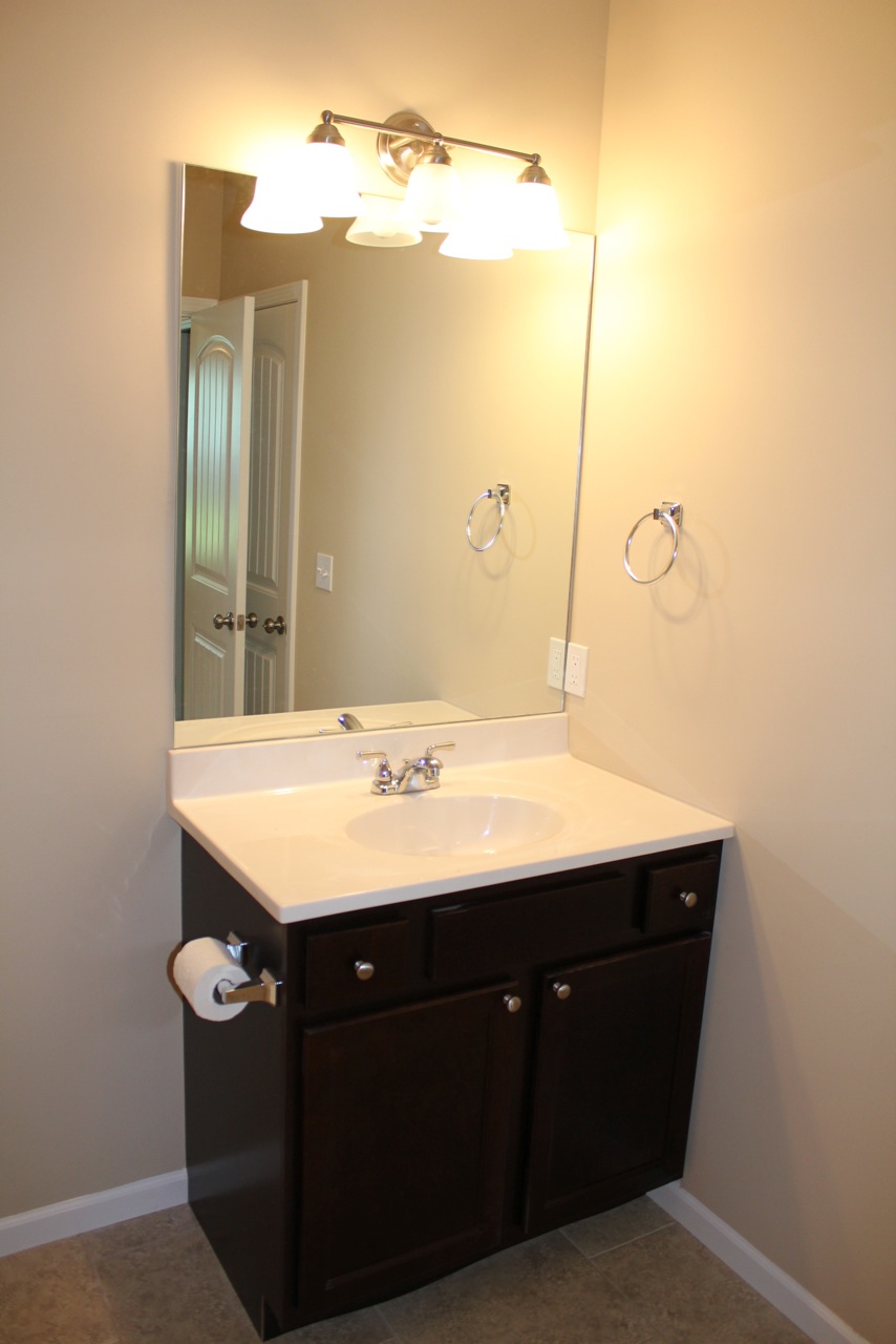 219 Ann Street #101